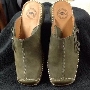 Green NURTURE slips ons